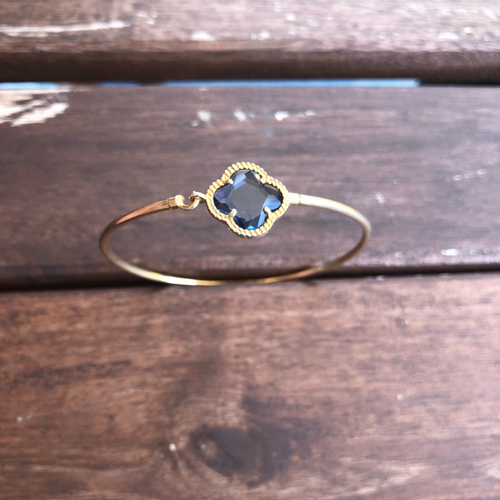 Gold bracelet